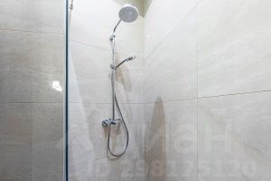 4-комн.кв., 151 м², этаж 4