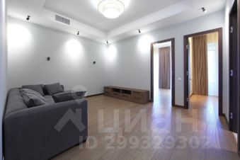 4-комн.кв., 144 м², этаж 9