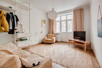 2-комн.кв., 52 м², этаж 4