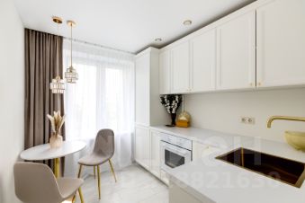 2-комн.кв., 42 м², этаж 8