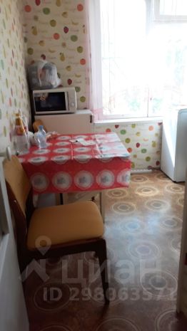 2-комн.кв., 45 м², этаж 3