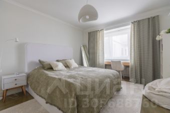 3-комн.кв., 82 м², этаж 22