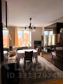 2-комн.кв., 60 м², этаж 10