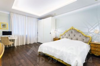 4-комн.кв., 174 м², этаж 10