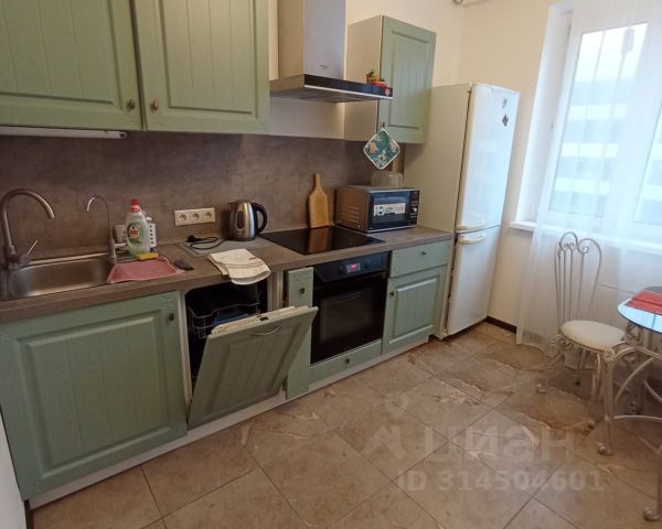 1-комн., 42 м², 4/15 этаж