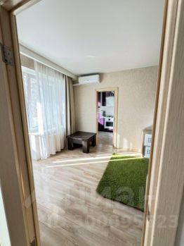 2-комн.кв., 50 м², этаж 3