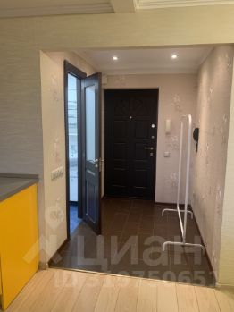 1-комн.кв., 38 м², этаж 10