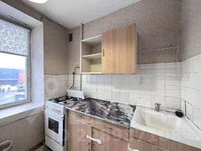 1-комн.кв., 32 м², этаж 3