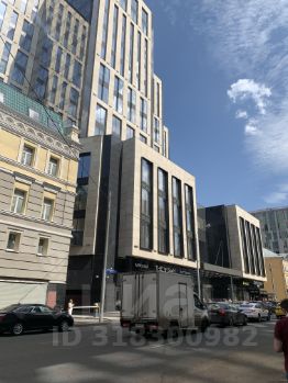 3-комн.кв., 95 м², этаж 2