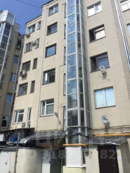 3-комн.кв., 95 м², этаж 2