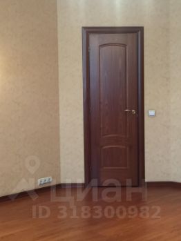 3-комн.кв., 95 м², этаж 2
