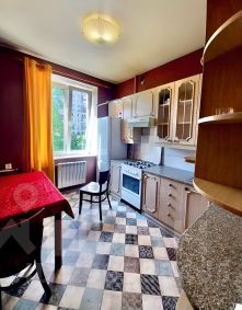 2-комн.кв., 50 м², этаж 4