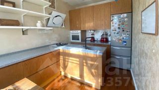 2-комн.кв., 65 м², этаж 3