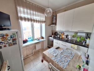 2-комн.кв., 55 м², этаж 8