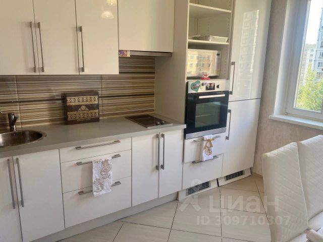 2-комн., 54 м², 7/14 этаж