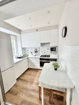 3-комн.кв., 53 м², этаж 4