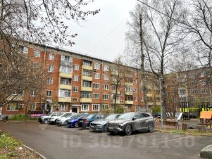 2-комн.кв., 53 м², этаж 1