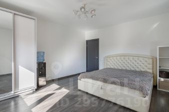 4-комн.кв., 108 м², этаж 4