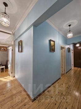 3-комн.кв., 83 м², этаж 3