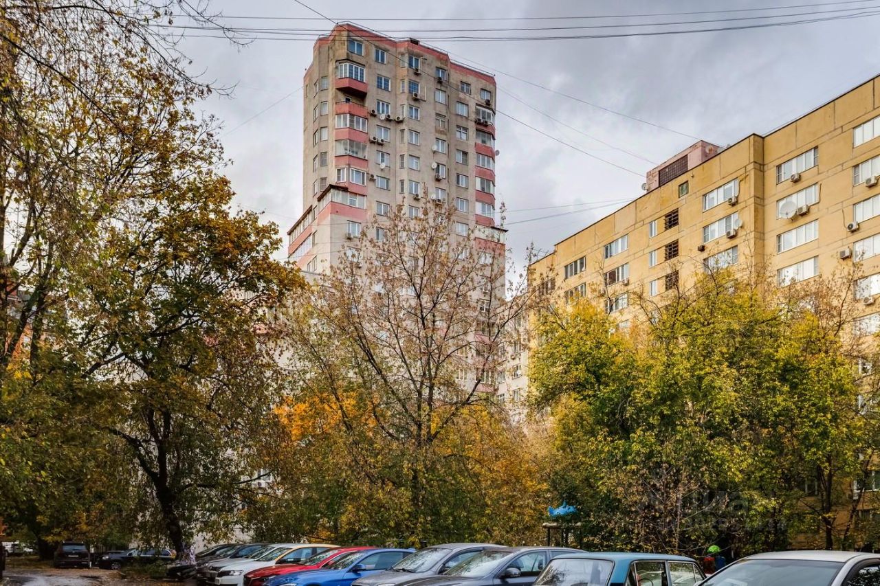 Купить квартиру на улице Короленко дом 8 в Москве, продажа жилой  недвижимости на Циан. Найдено 3 объявления