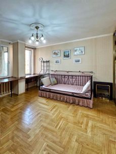 3-комн.кв., 104 м², этаж 5