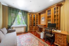 4-комн.кв., 85 м², этаж 3