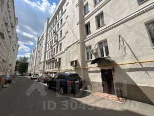 2-комн.кв., 49 м², этаж 2