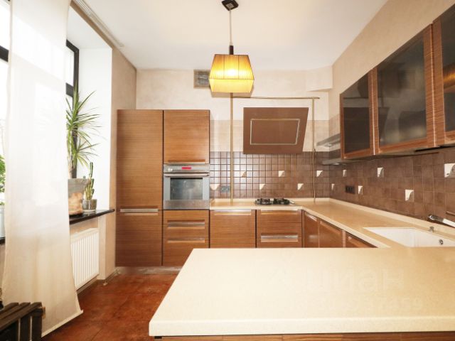 4-комн., 100 м², 4/5 этаж