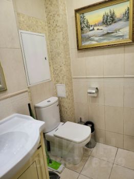 3-комн.кв., 94 м², этаж 2