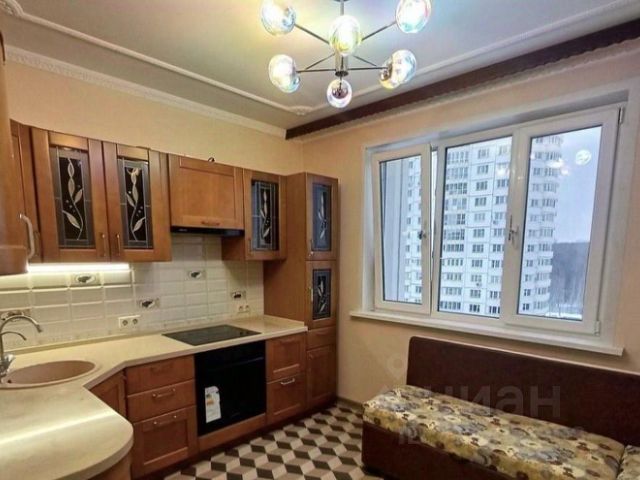 3-комн., 85 м², 12/18 этаж