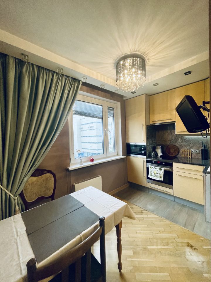 1-комнатная квартира, 38 м² — фото 1