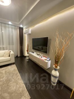 3-комн.кв., 80 м², этаж 22