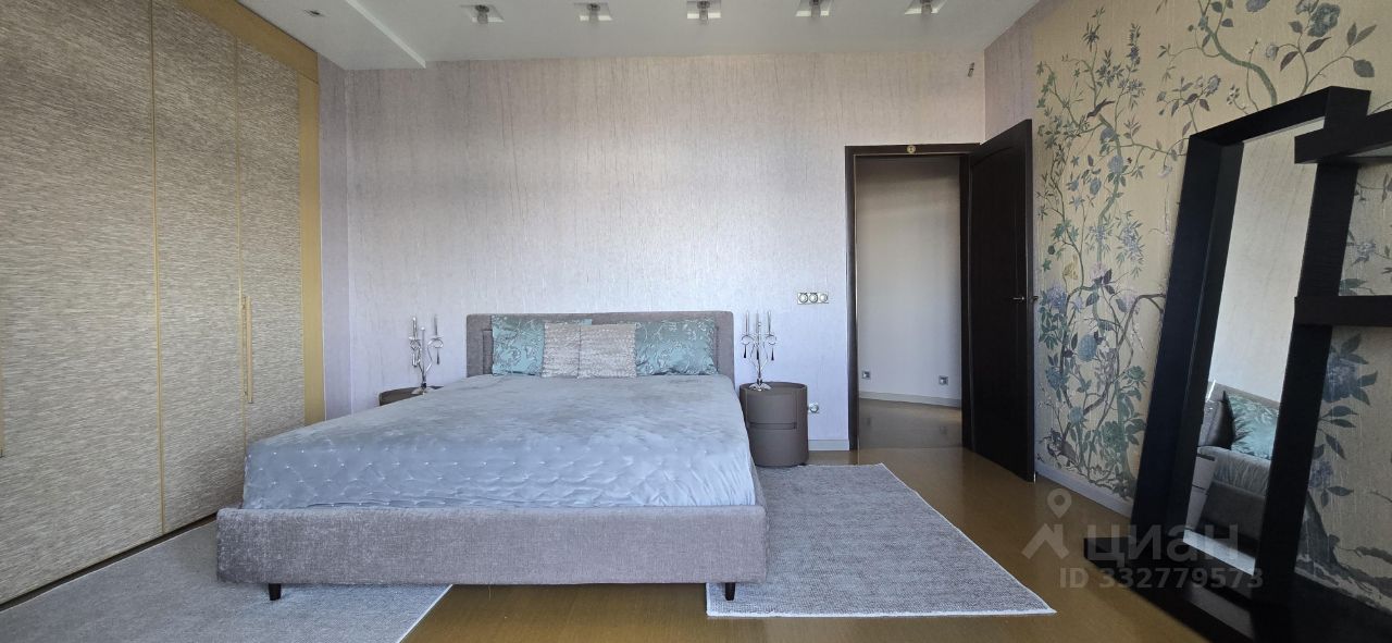 4-комнатная квартира, 156 м² — фото 3
