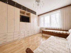 3-комн.кв., 63 м², этаж 3