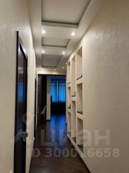 2-комн.кв., 80 м², этаж 18