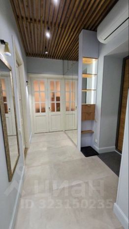 2-комн.кв., 70 м², этаж 2 2-комн.кв., 70 м², этаж 2