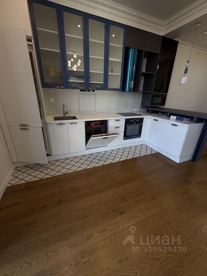 6-комнатная квартира, 148 м² — фото 1