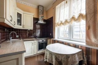 2-комн.кв., 66 м², этаж 2