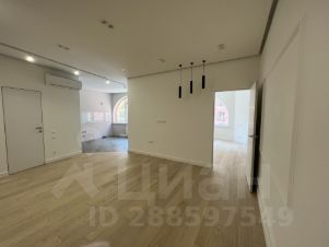 3-комн.кв., 109 м², этаж 3