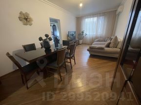 3-комн.кв., 100 м², этаж 7