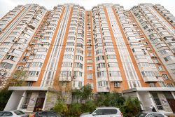 2-комн.кв., 64 м², этаж 4