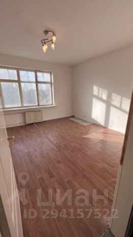 3-комн.кв., 152 м², этаж 4