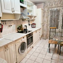 2-комн.кв., 55 м², этаж 4