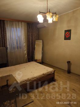 2-комн.кв., 53 м², этаж 10