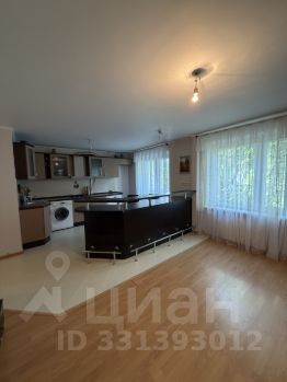 3-комн.кв., 66 м², этаж 4