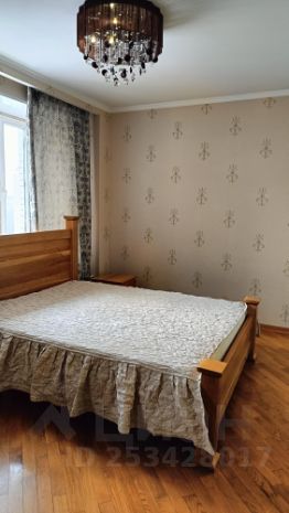 2-комн.кв., 65 м², этаж 13