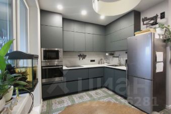 2-комн.кв., 61 м², этаж 8