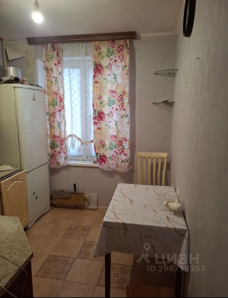 4-комнатная квартира, 64 м² — фото 4