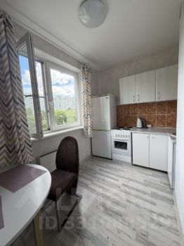 1-комн.кв., 38 м², этаж 4