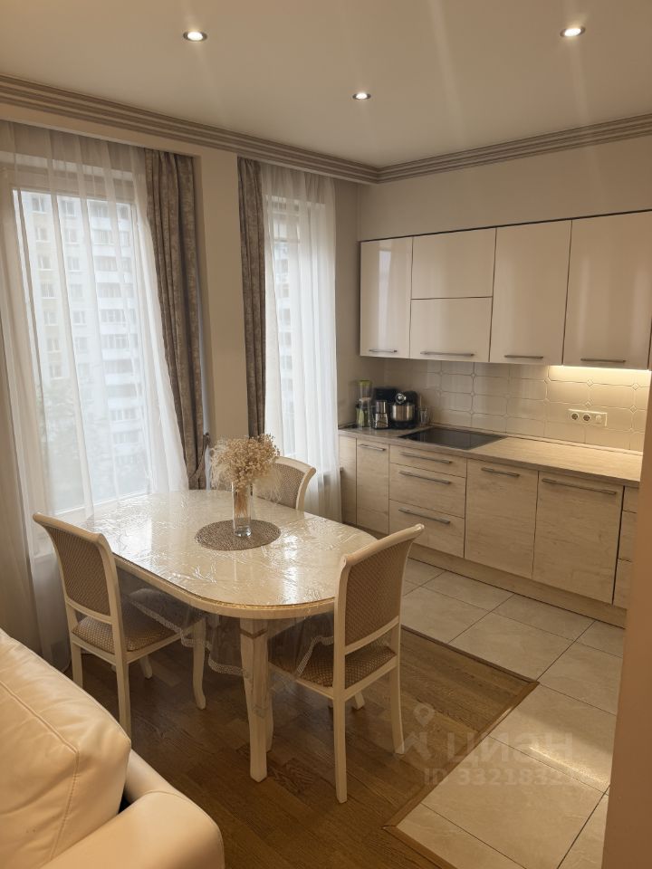 3-комнатная квартира, 86 м² — фото 2